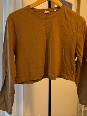 KOTN Cropped Long-Sleeve Tee in Warm Brown